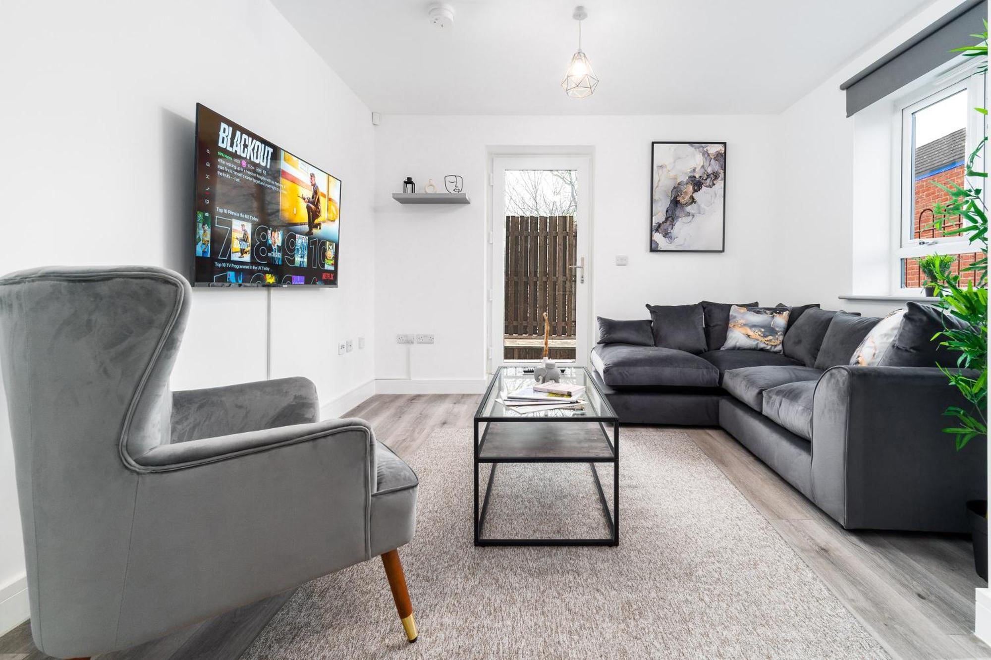 Luxury Apartment - 2 Bedrooms - Balcony - Parking - Netflix - Wifi - 7Mc 버밍엄 외부 사진